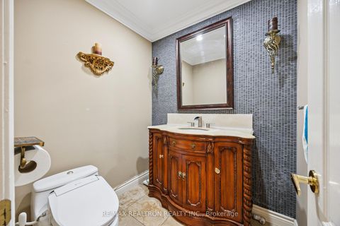 Photo 12 at 161 Devonsleigh Boulevard W, Devonsleigh, Richmond Hill