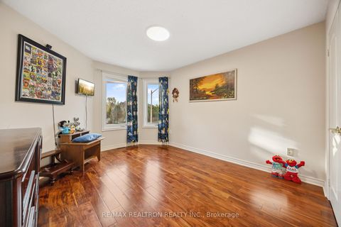 Photo 19 at 161 Devonsleigh Boulevard W, Devonsleigh, Richmond Hill
