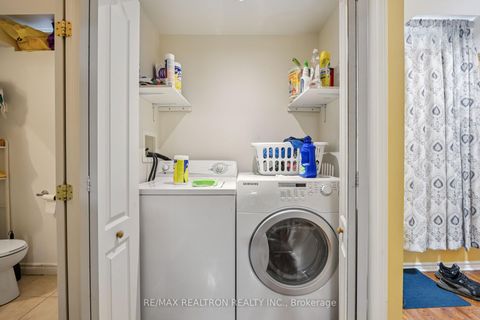 Photo 31 at 161 Devonsleigh Boulevard, Devonsleigh, Richmond Hill Photo 31 at 161 Devonsleigh Boulevard, Devonsleigh, Richmond Hill