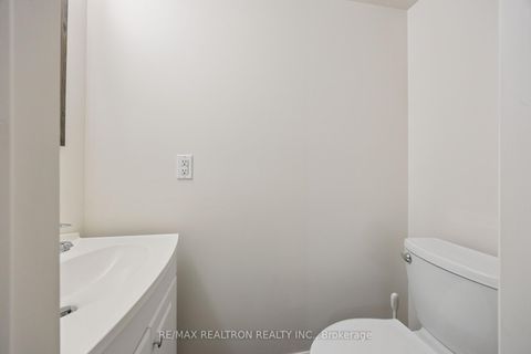 Photo 33 at 161 Devonsleigh Boulevard, Devonsleigh, Richmond Hill Photo 33 at 161 Devonsleigh Boulevard, Devonsleigh, Richmond Hill