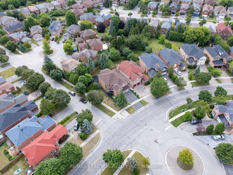 Photo 41 at 161 Devonsleigh Boulevard W, Devonsleigh, Richmond Hill