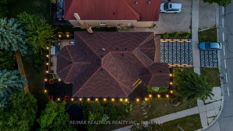 Photo 42 at 161 Devonsleigh Boulevard, Devonsleigh, Richmond Hill Photo 42 at 161 Devonsleigh Boulevard, Devonsleigh, Richmond Hill