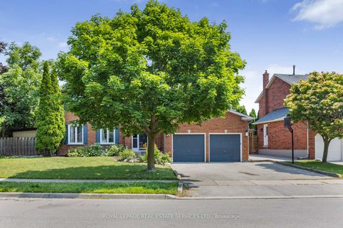 Photo 0 at 3551 Wass Crescent, BR Bronte, Oakville