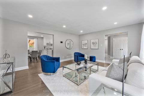 Photo 7 at 3551 Wass Crescent, BR Bronte, Oakville