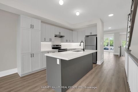 Photo 6 at 19 Lambton Avenue, Smythe, Toronto