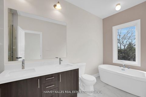 Photo 22 at 19 Lambton Avenue, Smythe, Toronto