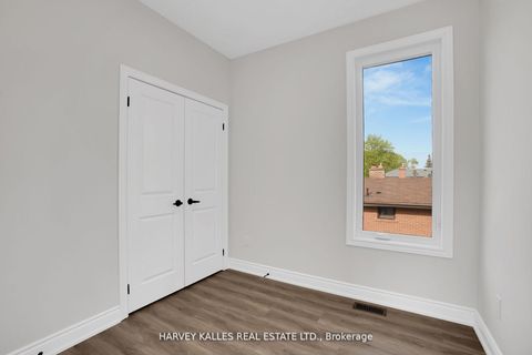 Photo 26 at 19 Lambton Avenue, Smythe, Toronto