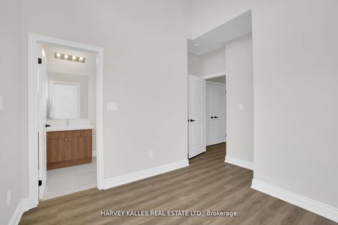 Photo 32 at 19 Lambton Avenue, Smythe, Toronto