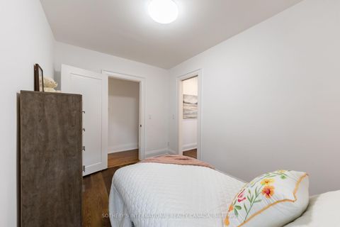 Photo 22 at 7 Welbrooke Place, City Centre West, Toronto