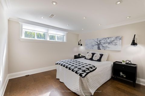 Photo 27 at 7 Welbrooke Place, City Centre West, Toronto