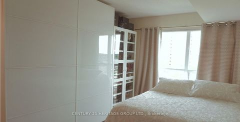 Photo 9 at 816 - 185 Oneida Crescent, Langstaff, Richmond Hill