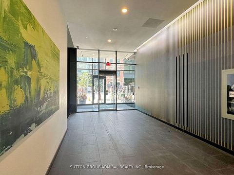 Photo 4 at 410 - 629 King Street W, Waterfront Communities C1, Toronto