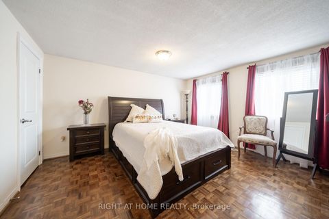 Photo 21 at 259 Tall Grass Trail, East Woodbridge, Vaughan
