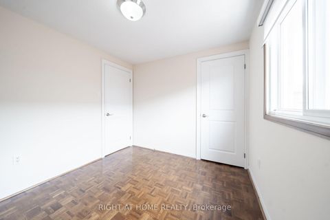 Photo 32 at 259 Tall Grass Trail, East Woodbridge, Vaughan