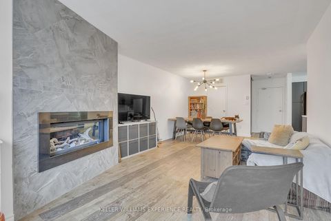 Photo 4 at 312 - 126 Bell Farm Road, Alliance, Barrie