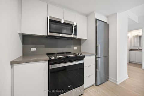 Photo 5 at 824 - 30 Tretti Way, Clanton Park, Toronto