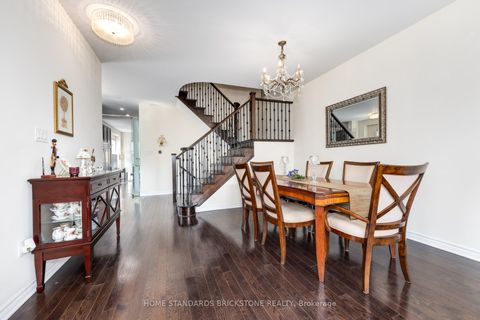 Photo 7 at 28 - 8777 Dufferin Street, Patterson, Vaughan