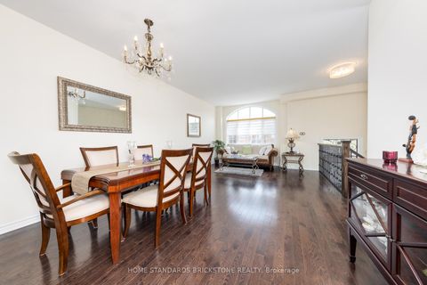 Photo 8 at 28 - 8777 Dufferin Street, Patterson, Vaughan