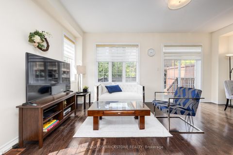 Photo 16 at 28 - 8777 Dufferin Street, Patterson, Vaughan