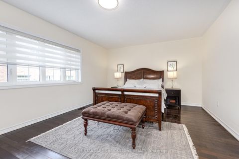 Photo 25 at 28 - 8777 Dufferin Street, Patterson, Vaughan