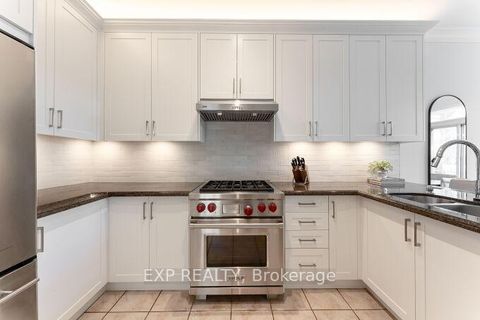 Photo 10 at 2409 WEST HAM Road, WT West Oak Trails, Oakville