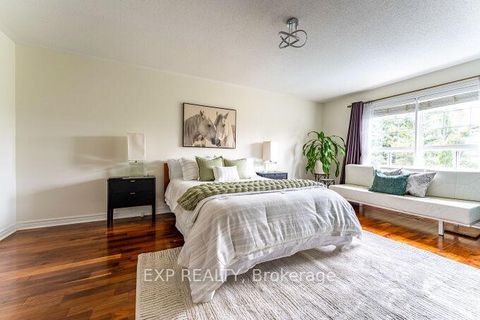 Photo 15 at 2409 WEST HAM Road, WT West Oak Trails, Oakville
