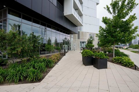 Photo 2 at 2603 - 170 Bayview Avenue, Moss Park, Toronto