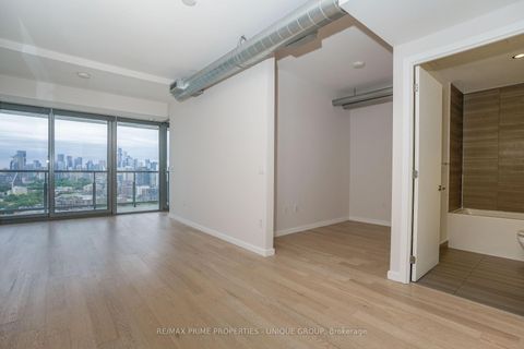 Photo 14 at 2603 - 170 Bayview Avenue, Moss Park, Toronto