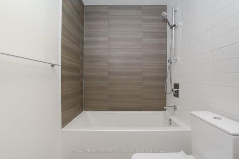Photo 22 at 2603 - 170 Bayview Avenue, Moss Park, Toronto