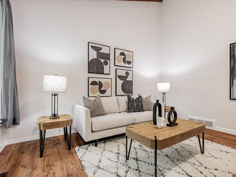 Photo 9 at 37 Farmcote Road, Don Mills, Toronto
