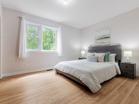 Photo 29 at 37 Farmcote Road, Don Mills, Toronto