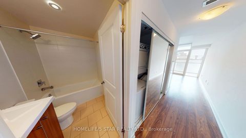 Photo 11 at 414 - 105 GEORGE Street, Moss Park, Toronto