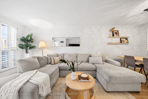Photo 18 at 206 - 18 Hollywood Avenue, Willowdale East, Toronto