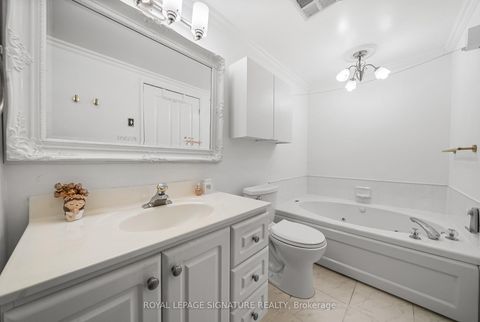 Photo 27 at 206 - 18 Hollywood Avenue, Willowdale East, Toronto