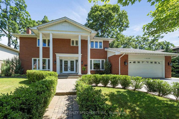 Photo 1 at 1480 Ballyclare Drive, Erindale, Mississauga