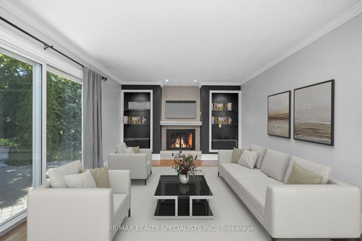 Photo 16 at 1480 Ballyclare Drive, Erindale, Mississauga