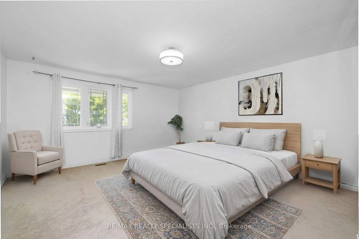 Photo 20 at 1480 Ballyclare Drive, Erindale, Mississauga
