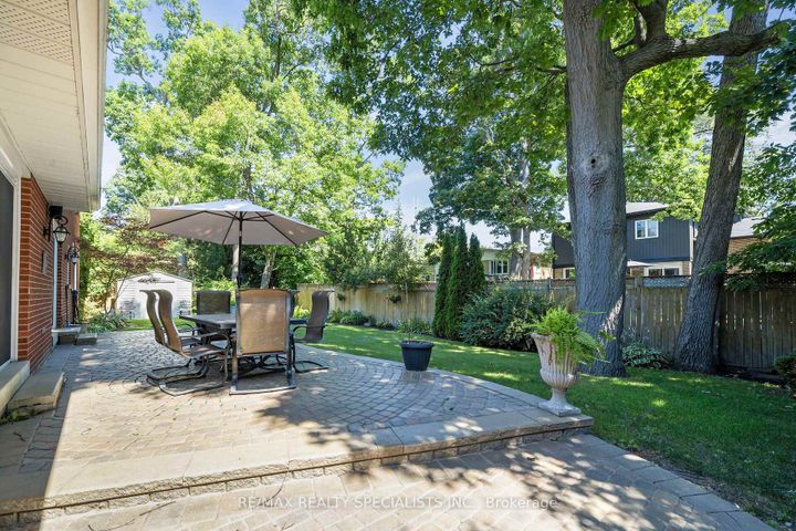 Photo 31 at 1480 Ballyclare Drive, Erindale, Mississauga