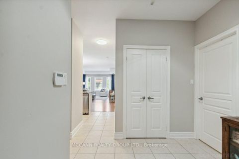 Photo 2 at 101 - 9901 Keele Street, Maple, Vaughan