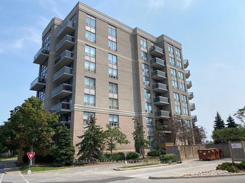 Photo 2 at 503 - 1720 Eglinton Avenue E, Victoria Village, Toronto