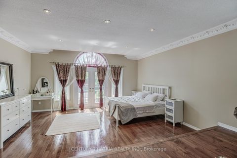 Photo 18 at 331 Binns Avenue, Glenway Estates, Newmarket