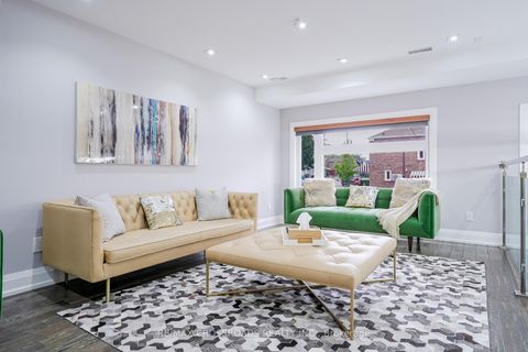 Photo 3 at 1A Roblin Avenue, East York, Toronto