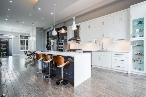 Photo 13 at 1A Roblin Avenue, East York, Toronto