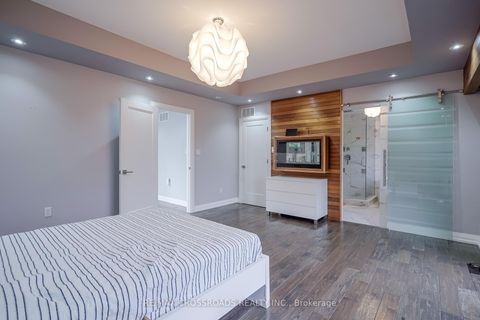 Photo 23 at 1A Roblin Avenue, East York, Toronto