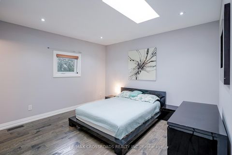 Photo 28 at 1A Roblin Avenue, East York, Toronto