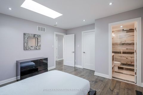Photo 29 at 1A Roblin Avenue, East York, Toronto