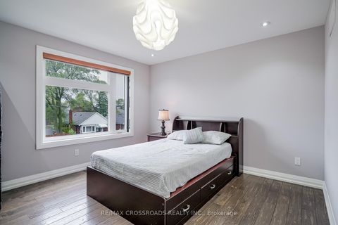 Photo 31 at 1A Roblin Avenue, East York, Toronto