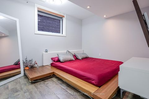 Photo 38 at 1A Roblin Avenue, East York, Toronto