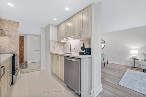 Photo 6 at 406 - 10 Kenneth Avenue, Willowdale East, Toronto
