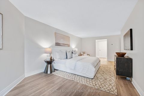 Photo 12 at 406 - 10 Kenneth Avenue, Willowdale East, Toronto